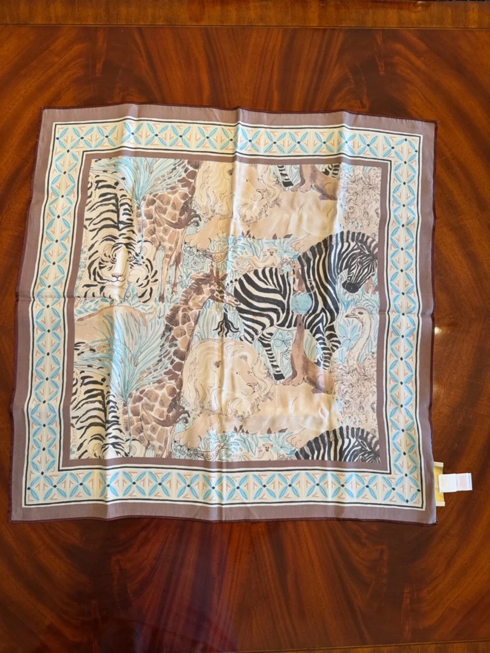 NWT Rare Lilly Pulitzer Lilly’s Zoo Silk Scarf Club Lilly Exclusive - Picture 10 of 14